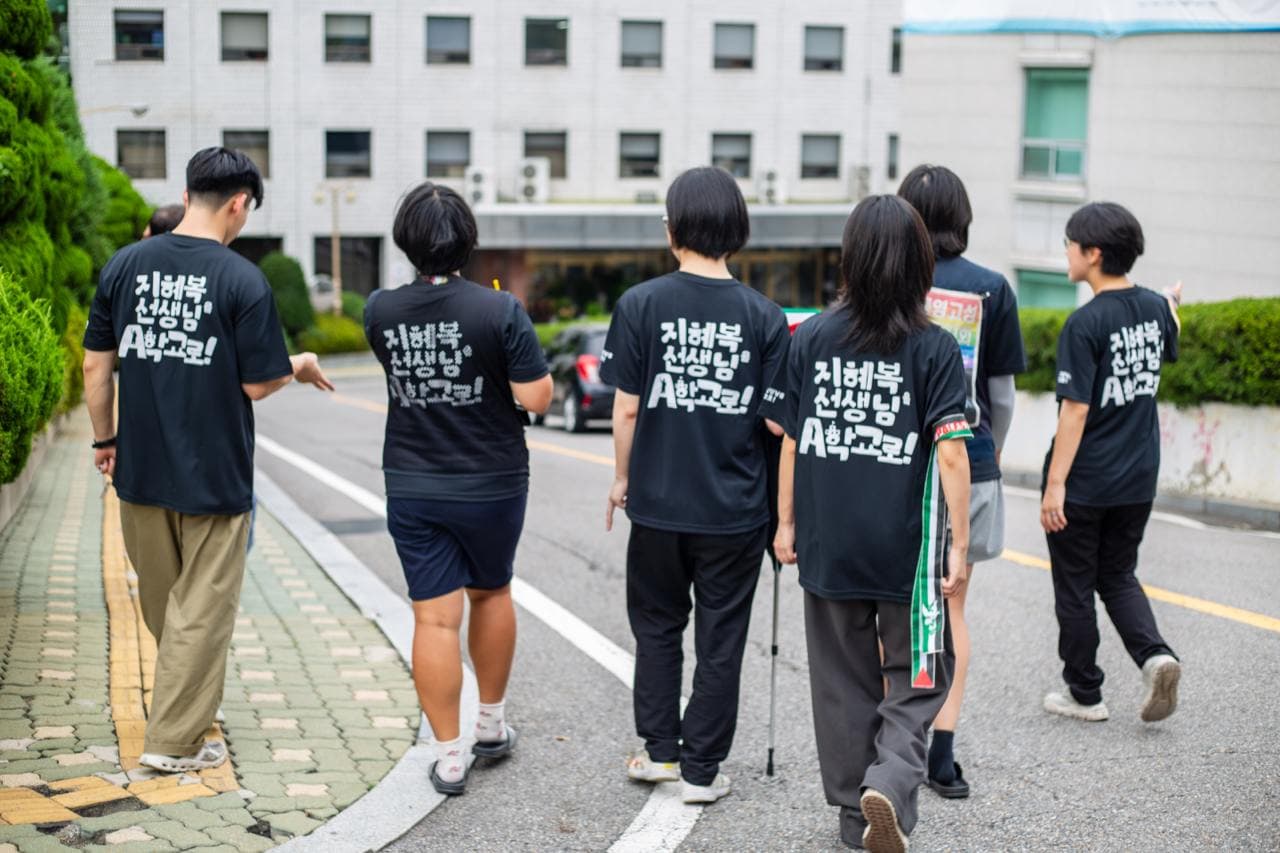 만유인력과 복쥑이 티셔츠 연대